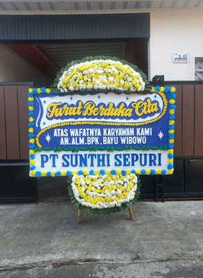 Papan Bunga Duka di Pudak